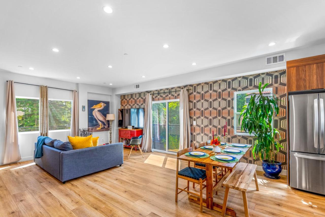 Stylish Sherman Oaks Townhouse 3Bed + 3.5Bath All Master Suites لوس أنجلوس المظهر الخارجي الصورة